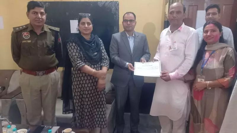 जाखल में भारतीय उम्मीदवार ने चेयरपर्सन की दौड़ में भाजपा को हराया जाखल में भारतीय उम्मीदवार ने चेयरपर्सन की दौड़ में भाजपा को हराया