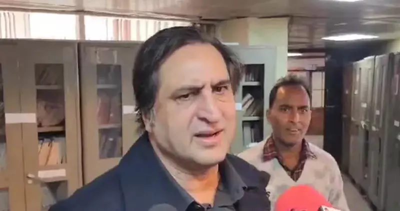 अनुचित आरक्षण नीति आपदा के लिए पोस्ट-डेटेड चेक: Sajad Lone अनुचित आरक्षण नीति आपदा के लिए पोस्ट-डेटेड चेक: Sajad Lone