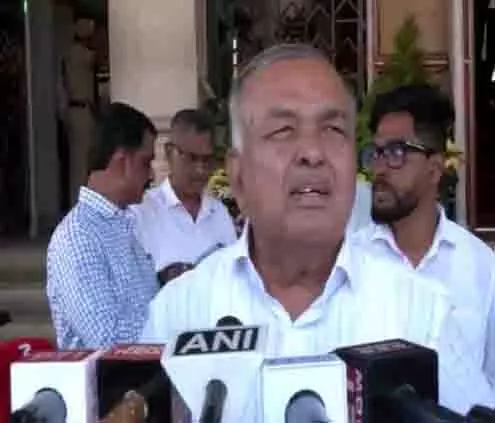 BJP बेशर्म है, उन्होंने चार साल के शासन में राज्य को लूटा: नागमोहन रिपोर्ट पर रामलिंगा रेड्डी BJP बेशर्म है, उन्होंने चार साल के शासन में राज्य को लूटा: नागमोहन रिपोर्ट पर रामलिंगा रेड्डी