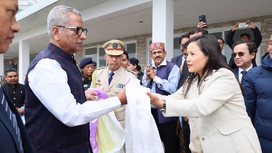 Sikkim के राज्यपाल ने बहुउद्देशीय हॉल का उद्घाटन किया Sikkim के राज्यपाल ने बहुउद्देशीय हॉल का उद्घाटन किया