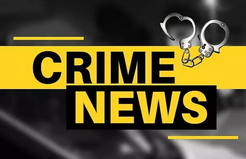 रायपुर: युवतियों के बीच विवाद, लड़की ने चलाया चाकू, पुलिस भी रह गई हैरान रायपुर: युवतियों के बीच विवाद, लड़की ने चलाया चाकू, पुलिस भी रह गई हैरान