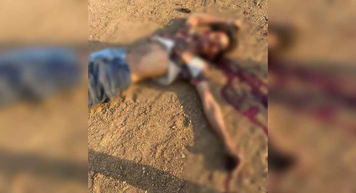 मातम में बदली होली की खुशियां, भीषण सड़क हादसे में तीन लोगों की मौके पर मौत मातम में बदली होली की खुशियां, भीषण सड़क हादसे में तीन लोगों की मौके पर मौत