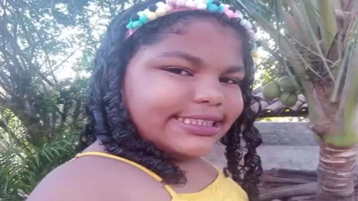जानलेवा TikTok चैलेंज: डियोडोरेंट सूंघने से 11 साल की बच्ची की मौत जानलेवा TikTok चैलेंज: डियोडोरेंट सूंघने से 11 साल की बच्ची की मौत