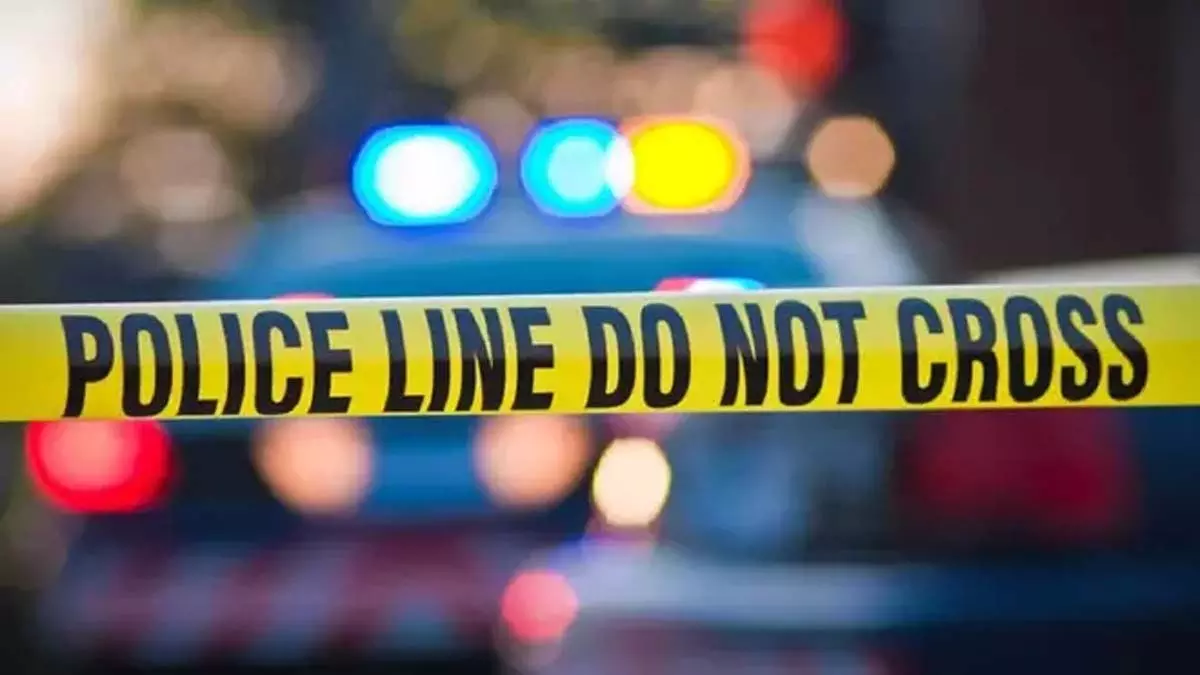 CRIME: होली पर रंग लगाने से रोकना पड़ा भारी, युवक की बेरहमी से हत्या CRIME: होली पर रंग लगाने से रोकना पड़ा भारी, युवक की बेरहमी से हत्या