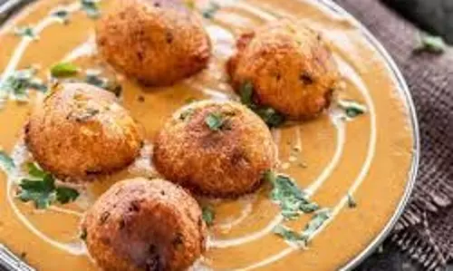 Malai Kofta: इन 5 स्टेप्स में घर पर बनाएं मलाई कोफ्ता