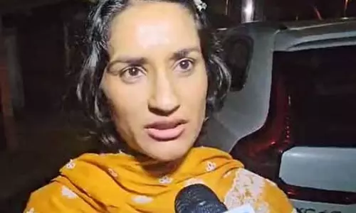 कुश्ती संघ को गुंडों और अपराधियों के हवाले किया जा रहा है : विनेश फोगाट