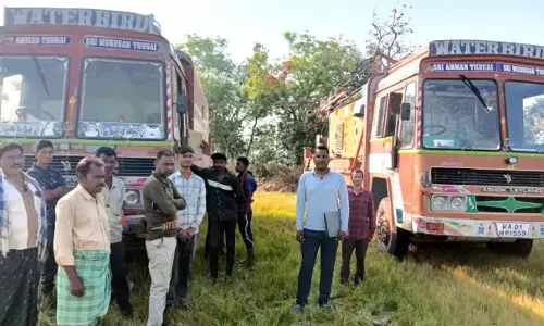 अवैध खुदाई, दो बोरवेल वाहन जब्त