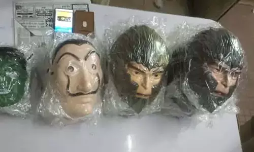 मुखौटे पहनकर घूमने वालों की खैर नहीं, होली पर पुलिस प्रशासन अलर्ट