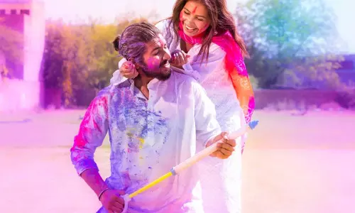 Holi 2025: होली का रंग बिरंगा इतिहास.....