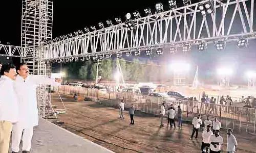 जना सेना पार्टी ने Pithapuram में बड़े पैमाने पर प्लेनरी के साथ 12 वें फाउंडेशन डे मनाने के लिए