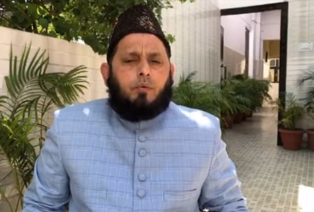 Lucknow: मौलाना राशिद फिरंगी महली ने होली पर जुमे की नमाज का समय आगे बढ़ाया