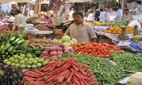 भारत की खुदरा मुद्रास्फीति फरवरी में घटकर 3.6% पर आ गई