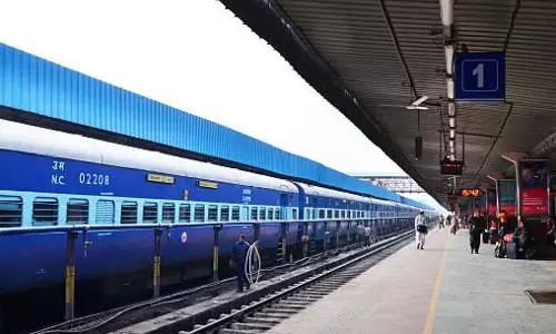 रायपुर से जबलपुर, इंदौर, हैदराबाद और जयपुर के लिए नई रेलगाड़ियों की मांग रायपुर से जबलपुर, इंदौर, हैदराबाद और जयपुर के लिए नई रेलगाड़ियों की मांग