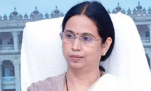 Minister: सोना तस्करी मामले की उचित जांच होनी चाहिए