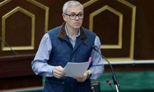 जम्मू-कश्मीर में कोई नई शराब की दुकानें आवंटित नहीं की जाएंगी: Omar