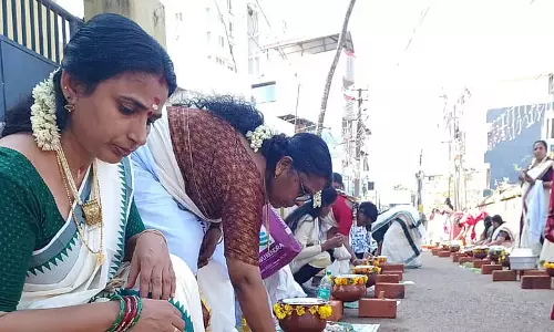 Thiruvananthapuram में अट्टुकल पोंगाला उत्सव की भक्तिमय शुरुआत