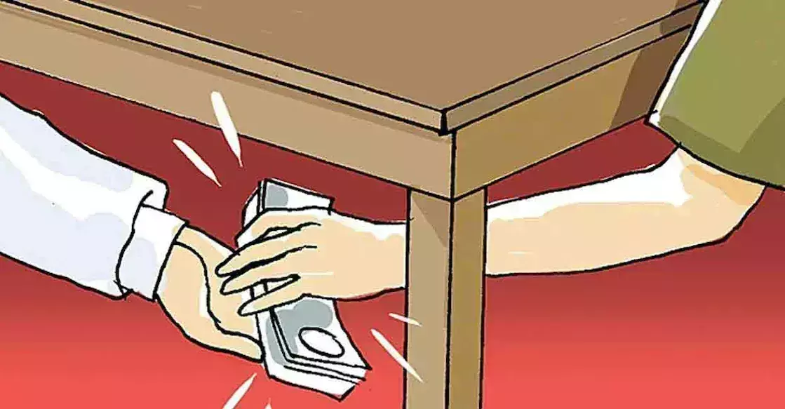 Kerala के राजस्व विभाग के 85 कर्मचारी रिश्वतखोरी के मामले में आरोपी Kerala के राजस्व विभाग के 85 कर्मचारी रिश्वतखोरी के मामले में आरोपी