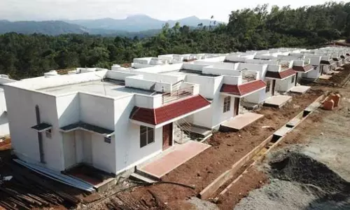 Dumka: पीएम आवास के योग्य लाभुकों का नाम सर्वे में दर्ज कराएं- बीडीओ