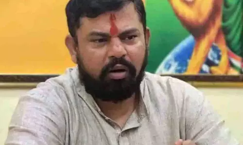 Raja Singh ने होली पर आवाजाही पर प्रतिबंध लगाने के लिए हैदराबाद पुलिस की आलोचना की