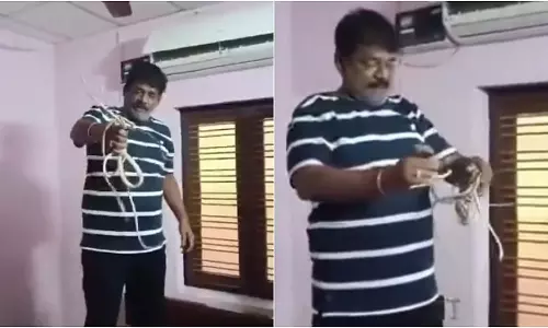 लंबे समय के बाद चालू किया AC, अंदर से निकला सांपो का समूह, देखें VIDEO
