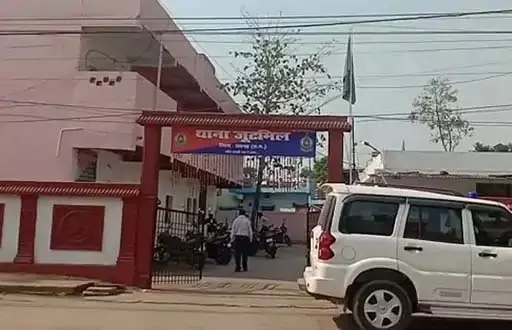 बैंक कर्मी के साथ लूटपाट, रात 9 बजे की वारदात बैंक कर्मी के साथ लूटपाट, रात 9 बजे की वारदात