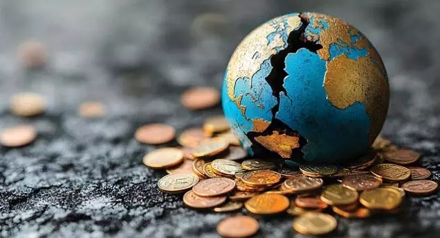 IT सेक्टर पर मंडराया संकट: 88 हजार करोड़ का नुकसान, जानें 6 बड़ी वजहें IT सेक्टर पर मंडराया संकट: 88 हजार करोड़ का नुकसान, जानें 6 बड़ी वजहें