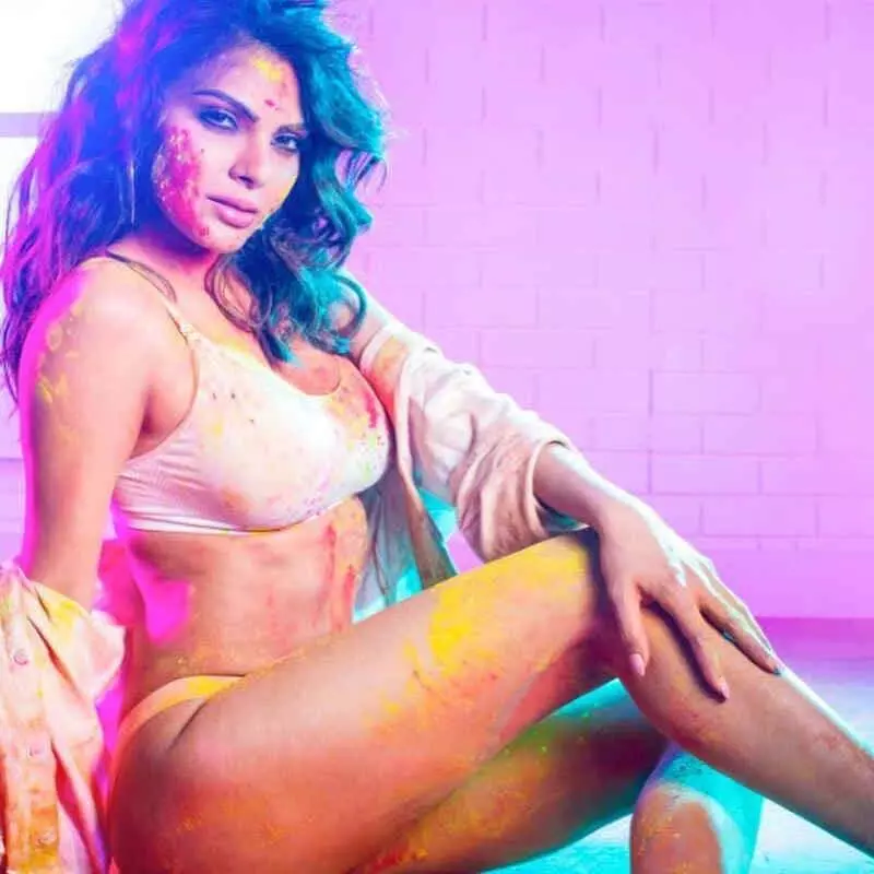 Sherlyn Chopra : शर्लिन चोपड़ा ने खास अंदाज में खेली होली Sherlyn Chopra : शर्लिन चोपड़ा ने खास अंदाज में खेली होली