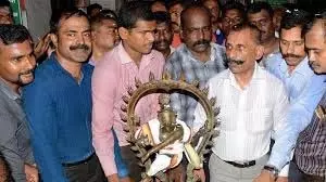 Tamil Nadu पोन मनिकवेल के खिलाफ सीबीआई जांच रोकी गई Tamil Nadu पोन मनिकवेल के खिलाफ सीबीआई जांच रोकी गई