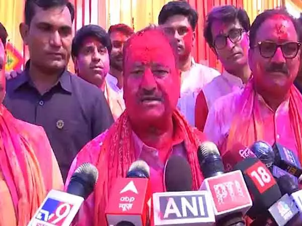 JP Nadda ने होली की शुभकामनाएं दीं, एकता और विकास के प्रति सरकार की प्रतिबद्धता दोहराई JP Nadda ने होली की शुभकामनाएं दीं, एकता और विकास के प्रति सरकार की प्रतिबद्धता दोहराई
