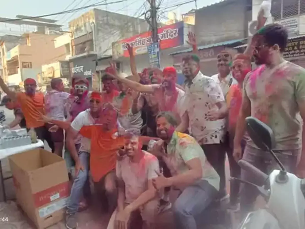 राजनांदगांव में होली त्योहार धूमधाम से मनाया गया राजनांदगांव में होली त्योहार धूमधाम से मनाया गया