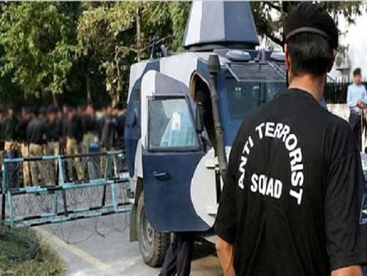 ISI के लिए जासूसी कर रहा था रविंद्र, यूपी ATS ने किया गिरफ्तार, जानें पूरा मामला ISI के लिए जासूसी कर रहा था रविंद्र, यूपी ATS ने किया गिरफ्तार, जानें पूरा मामला
