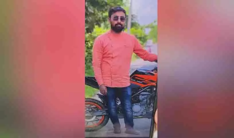 Nizamabad में पुलिस हिरासत में गिरफ्तार व्यक्ति की मौत से तनाव बढ़ा Nizamabad में पुलिस हिरासत में गिरफ्तार व्यक्ति की मौत से तनाव बढ़ा