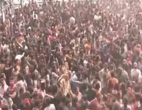 Sanjauli में युवाओं ने मनाई होली, नशे के खिलाफ ली शपथ Sanjauli में युवाओं ने मनाई होली, नशे के खिलाफ ली शपथ