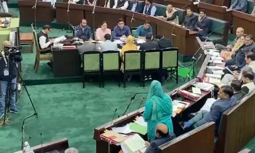 सरकार ने बीरवाह में गैर-स्थानीय लोगों को 52 निवास प्रमाण पत्र जारी करने की पुष्टि की