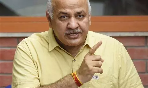 राष्ट्रपति ने क्लासरूम घोटाले में सिसोदिया और सत्येंद्र जैन के खिलाफ FIR दर्ज करने को मंजूरी दी राष्ट्रपति ने क्लासरूम घोटाले में सिसोदिया और सत्येंद्र जैन के खिलाफ FIR दर्ज करने को मंजूरी दी