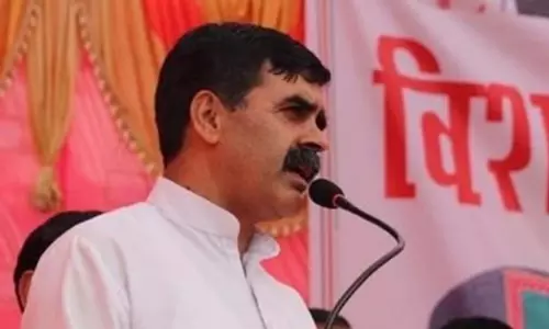 पूर्व कांग्रेस विधायक को मारी गोली, अस्पताल में भर्ती