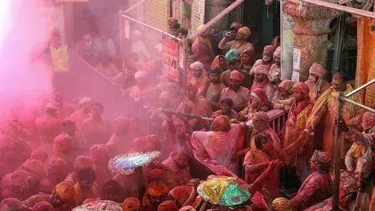 Holi पर आज जरूर करें यह काम, दुख-परेशानियां होंगी दूर