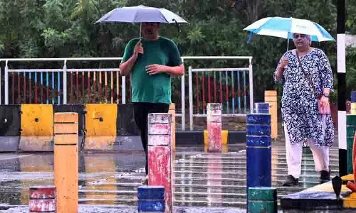 Telangana में 20 से 24 मार्च के बीच गरज के साथ बारिश से गर्मी से राहत मिलेगी Telangana में 20 से 24 मार्च के बीच गरज के साथ बारिश से गर्मी से राहत मिलेगी
