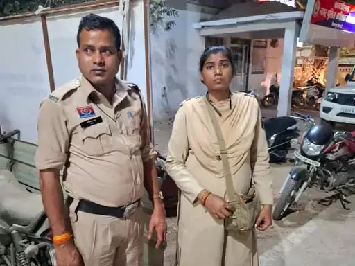 पुलिसकर्मियों पर हमला, समझाइश देने पर टूट पड़े बदमाश पुलिसकर्मियों पर हमला, समझाइश देने पर टूट पड़े बदमाश