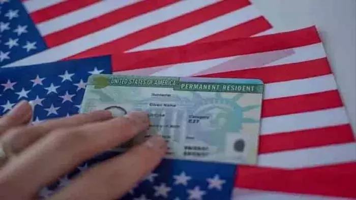 America में 30 लाख भारतीयों को झटका America में 30 लाख भारतीयों को झटका