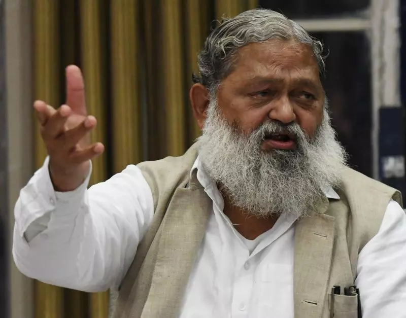 Haryana के मंत्री अनिल विज ने कहा अगर रंग उड़ेल दिया जाए Haryana के मंत्री अनिल विज ने कहा अगर रंग उड़ेल दिया जाए