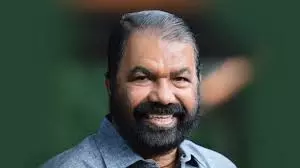 Kerala : चिलचिलाती धूप में काम कर रहे सुरक्षाकर्मियों की सुरक्षा Kerala : चिलचिलाती धूप में काम कर रहे सुरक्षाकर्मियों की सुरक्षा