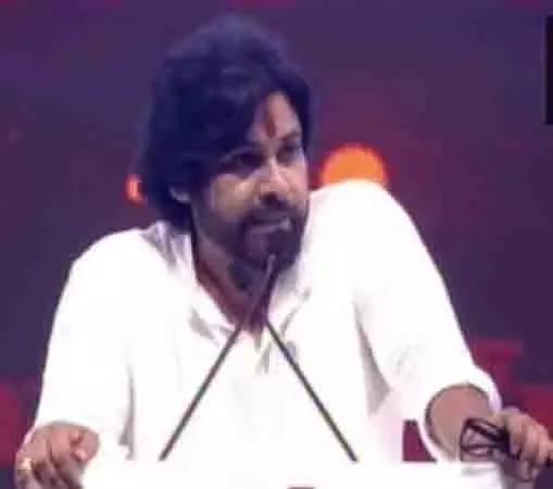 पवन कल्याण ने NEP विवाद पर तमिलनाडु के नेताओं की आलोचना की पवन कल्याण ने NEP विवाद पर तमिलनाडु के नेताओं की आलोचना की