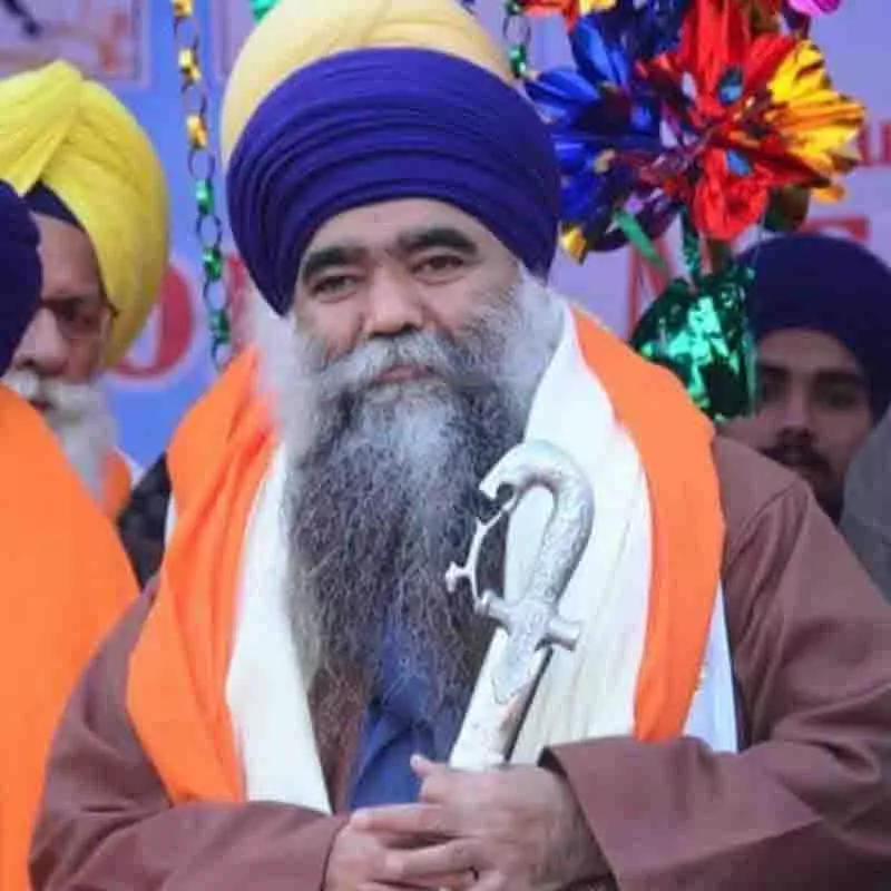 दमदमी टकसाल के नेतृत्व वाले पंथिक नेताओं ने SGPC की तख्त जत्थेदार नियुक्तियों को अस्वीकार कर दिया दमदमी टकसाल के नेतृत्व वाले पंथिक नेताओं ने SGPC की तख्त जत्थेदार नियुक्तियों को अस्वीकार कर दिया
