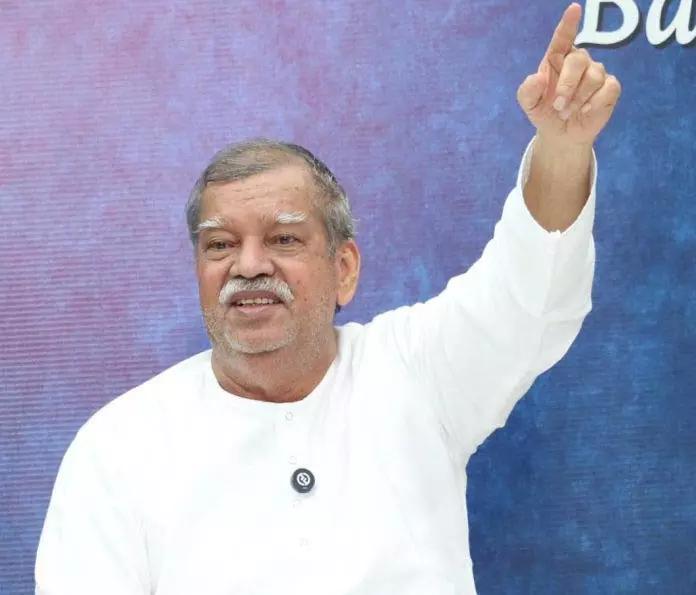 Ranjadi में भक्तों को उपदेश देते सतगुरु मधु परमहंस Ranjadi में भक्तों को उपदेश देते सतगुरु मधु परमहंस