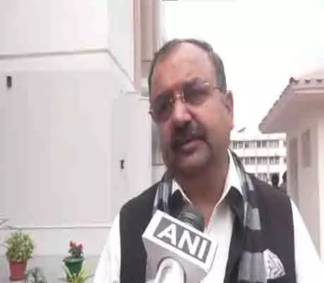 भाजपा ने हिंदी थोपे जाने के खिलाफ प्रदर्शन कर रहे तमिलनाडु के नेताओं पर पवन कल्याण के पाखंड कटाक्ष का समर्थन किया भाजपा ने हिंदी थोपे जाने के खिलाफ प्रदर्शन कर रहे तमिलनाडु के नेताओं पर पवन कल्याण के पाखंड कटाक्ष का समर्थन किया