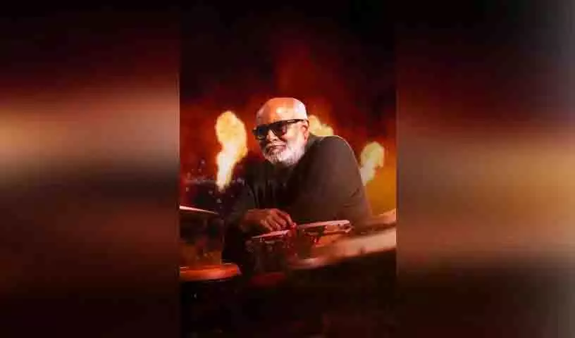 MM कीरवानी 83 कलाकारों के ऑर्केस्ट्रा के साथ हैदराबाद में भव्य ‘ना टूर’ कॉन्सर्ट के लिए तैयार MM कीरवानी 83 कलाकारों के ऑर्केस्ट्रा के साथ हैदराबाद में भव्य ‘ना टूर’ कॉन्सर्ट के लिए तैयार