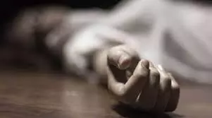 Thiruvananthapuram में दो जगहों पर 10वीं के छात्रों ने की आत्महत्या Thiruvananthapuram में दो जगहों पर 10वीं के छात्रों ने की आत्महत्या