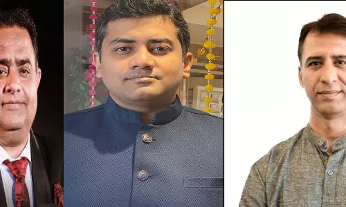 चेंबर चुनाव: व्यापारी एकता पैनल और जय व्यापार पैनल में हुआ समझौता चेंबर चुनाव: व्यापारी एकता पैनल और जय व्यापार पैनल में हुआ समझौता