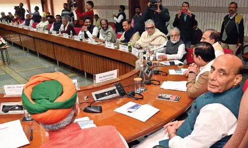 संसदीय समिति ने सरकार से प्रसारण सेवा (विनियमन) विधेयक लाने का आग्रह किया
